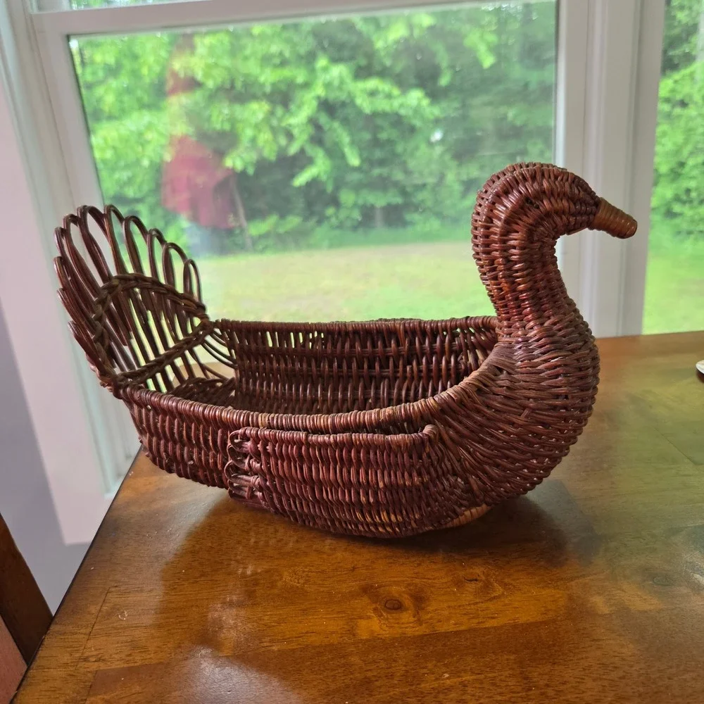 Vintage Wicker Turkey Bird Basket Brown Farmhouse‎ Thanksgiving Decor